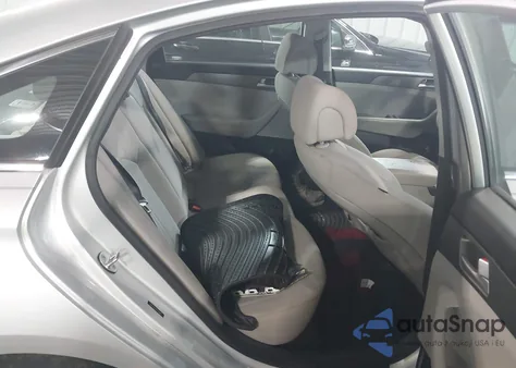 2015 Hyundai Sonata Se z USA, uszkodzony, nr VIN 5NPE24AF6FH239882